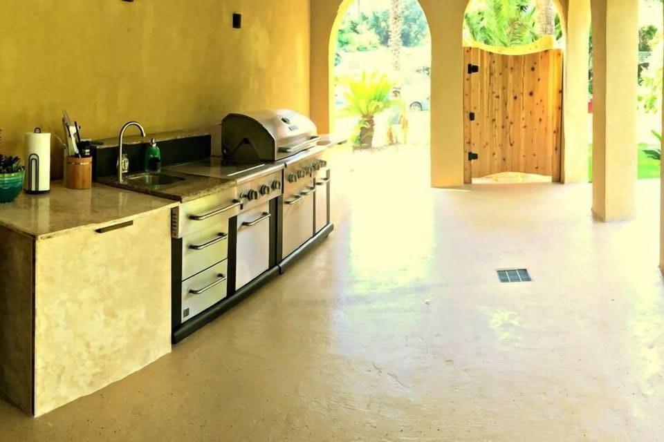 Outside Kitchen and Shower