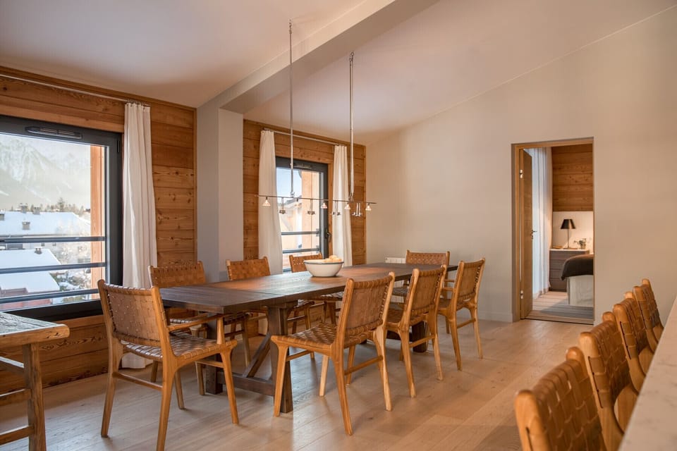 Large dining table seating up to 9 people