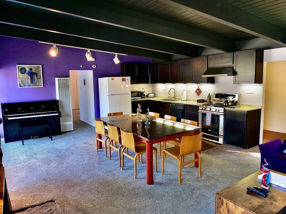 Kitchen and dining room. Kitchen is fully equipped. - Kitchen and dining room. Kitchen is fully equipped.