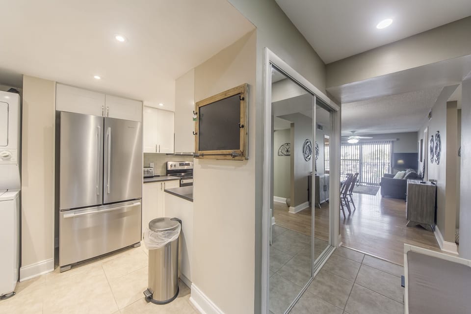 Madeira Norte 102 Hall