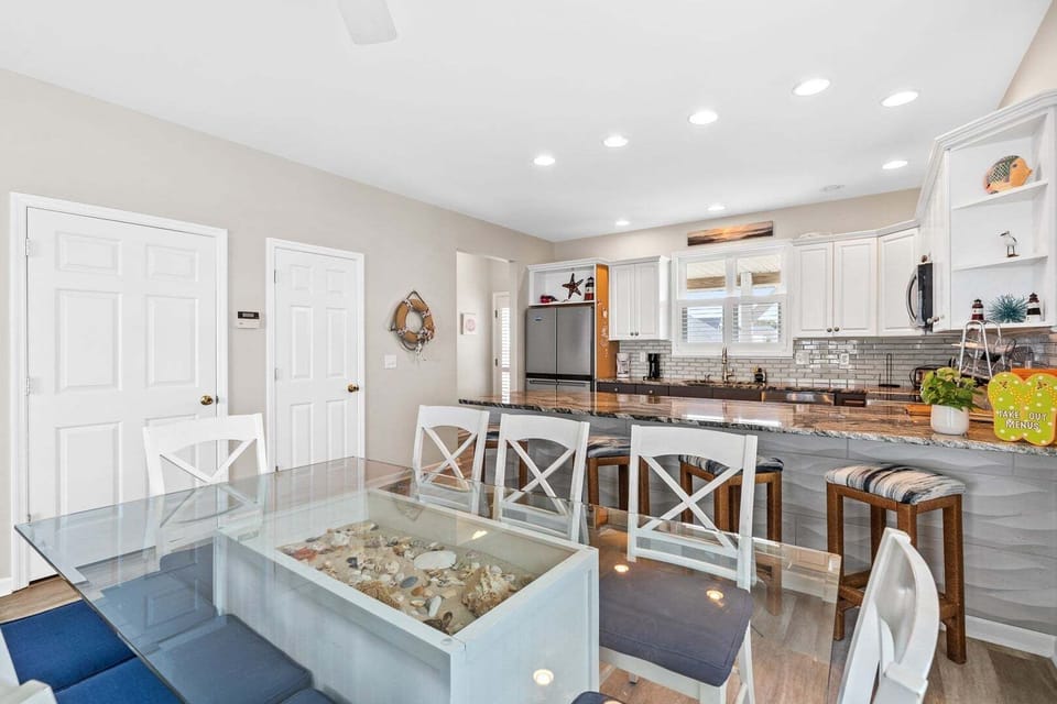 Dining and Kitchen