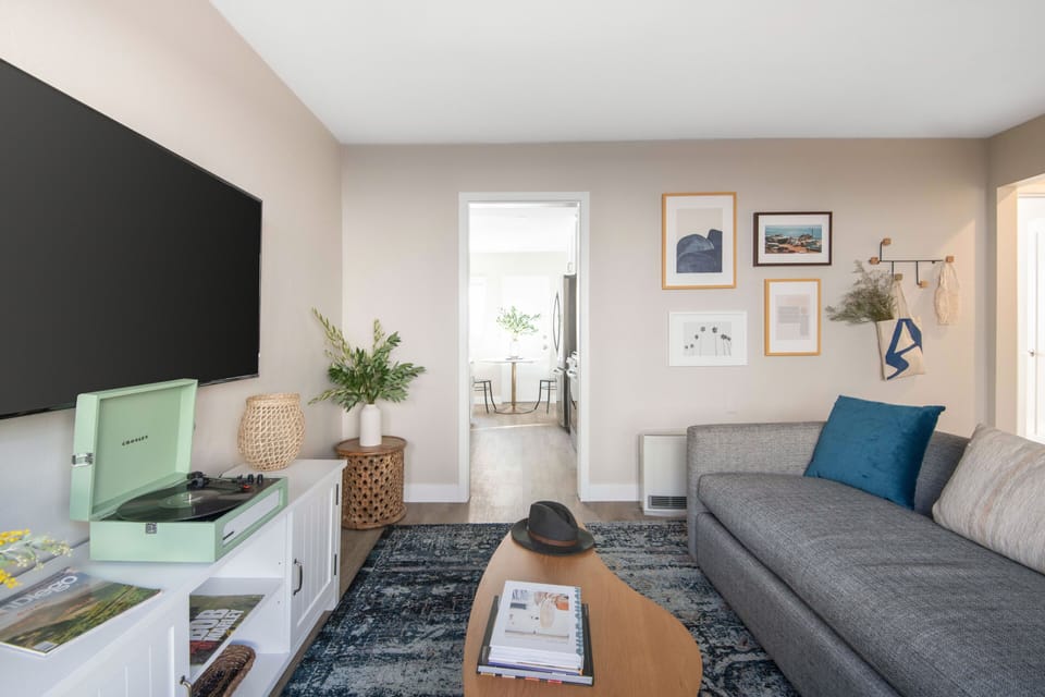 Living room.