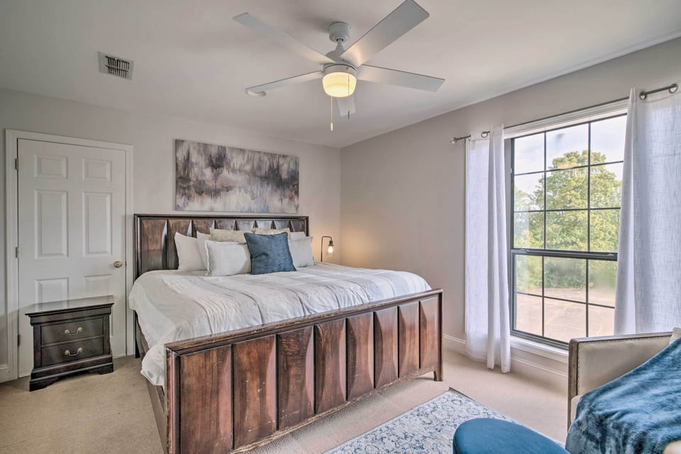Bedroom 1 | King Bed | 2nd Floor