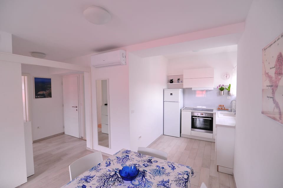 Dining area with kitchen 
