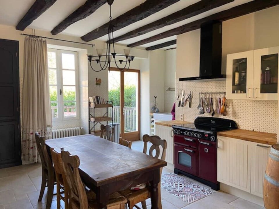 Kitchen - main house