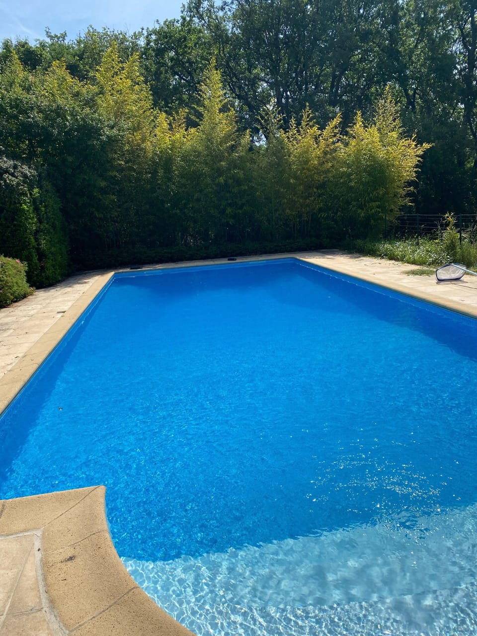 Beautiful blue pool with new liner!!