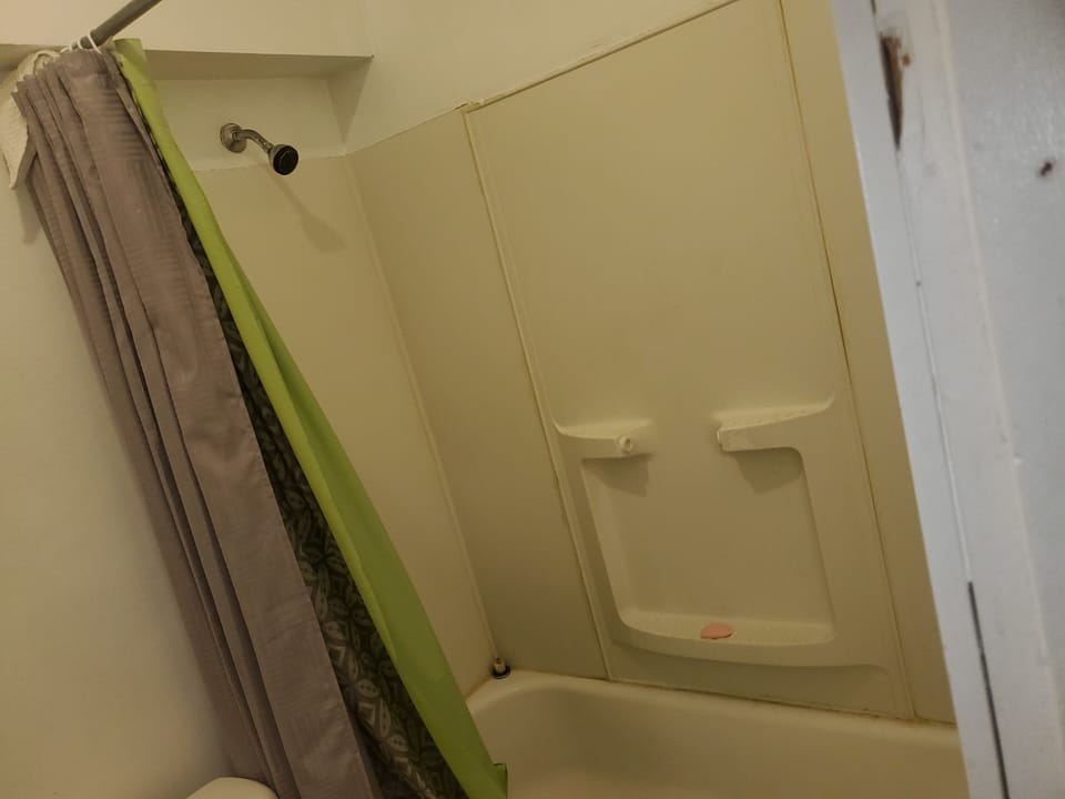 Bathroom upstairs 