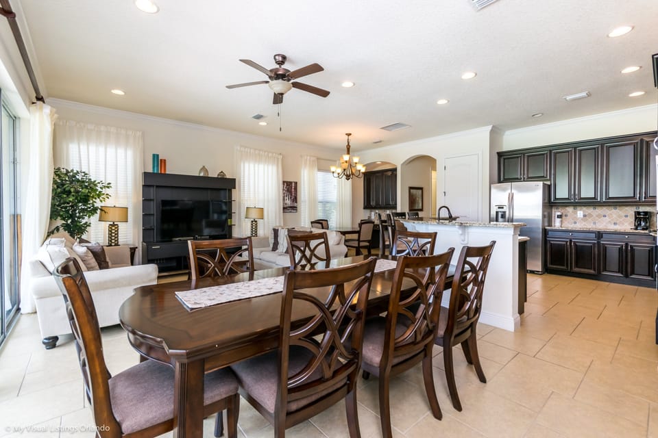 Whip up wonders: Our kitchen, where recipes come to life!