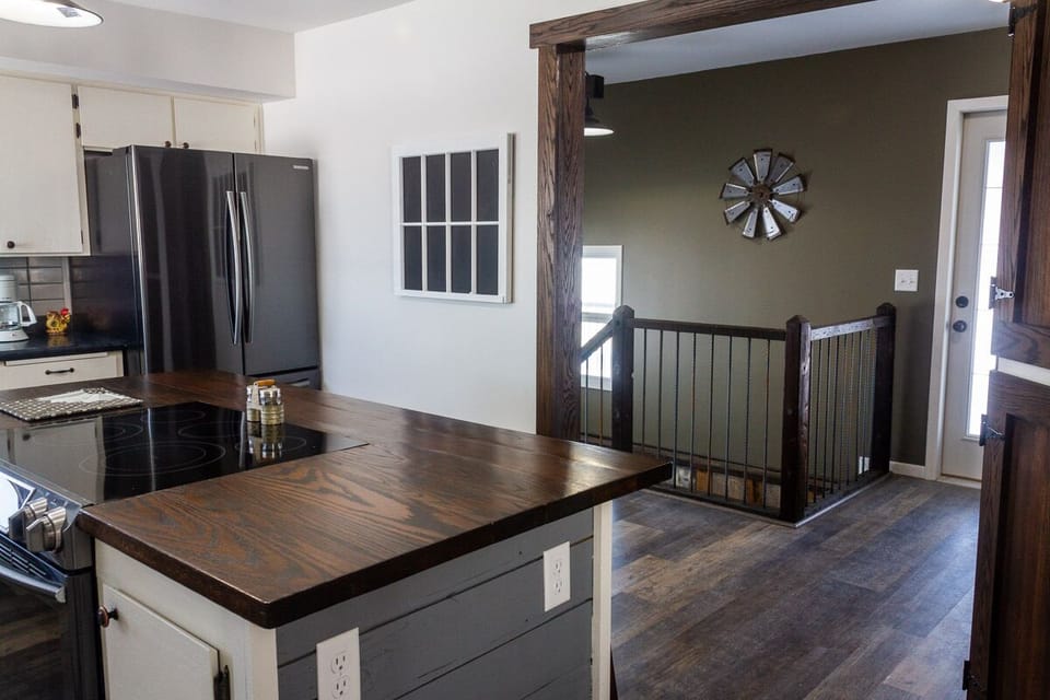 kitchen looking into stairs
