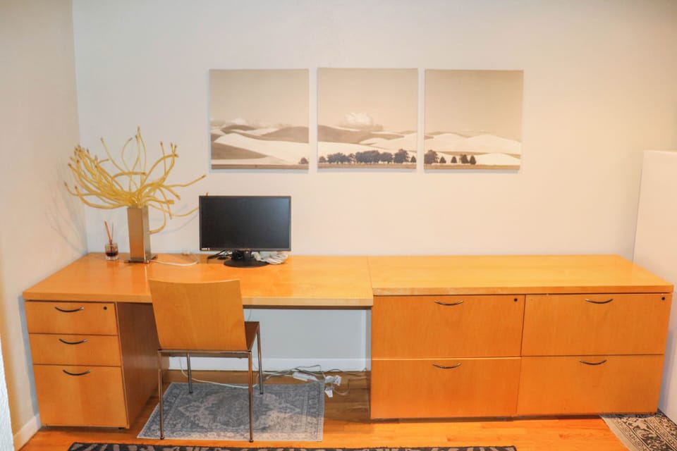 Mid-Level Office Space