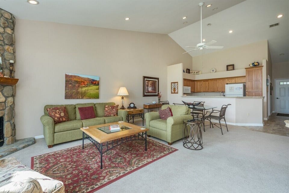 Large living and dining area