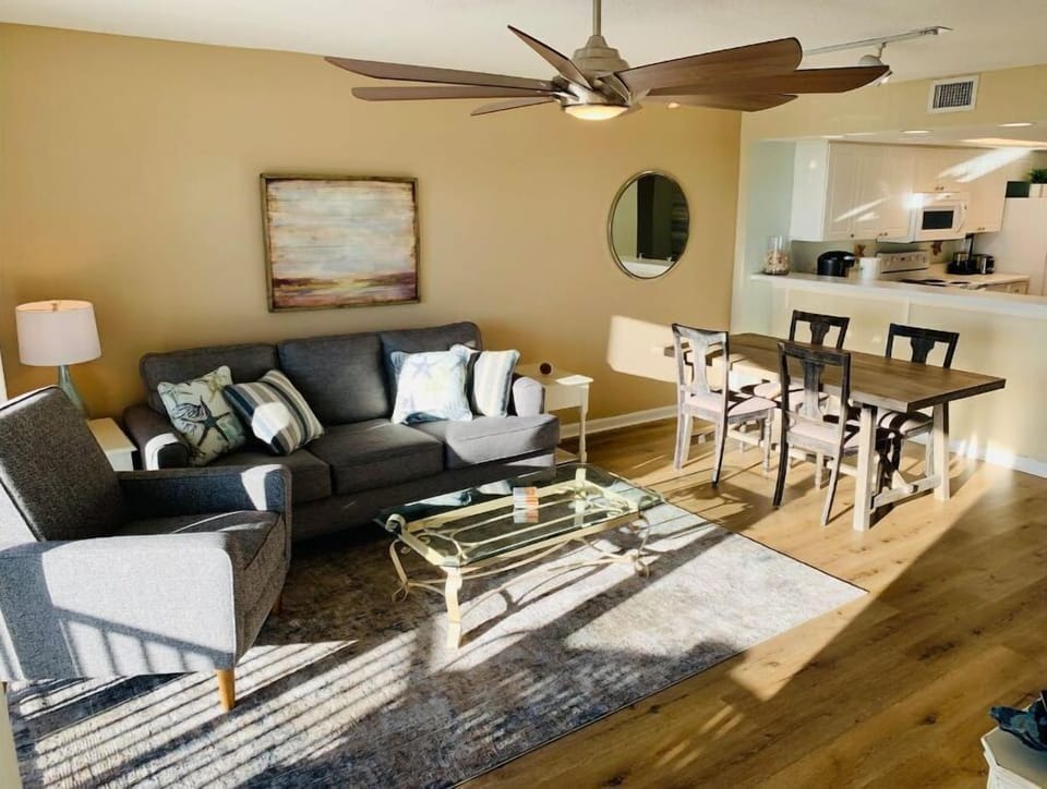 Living and Dining Area