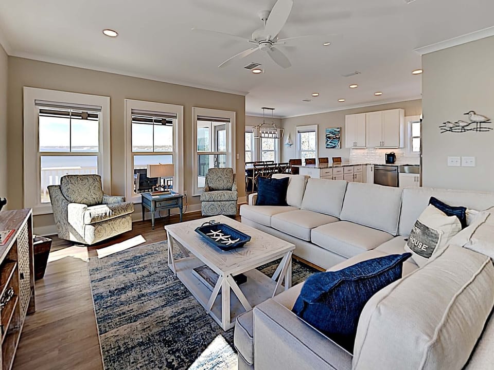 Welcome to Sandpiper Landing