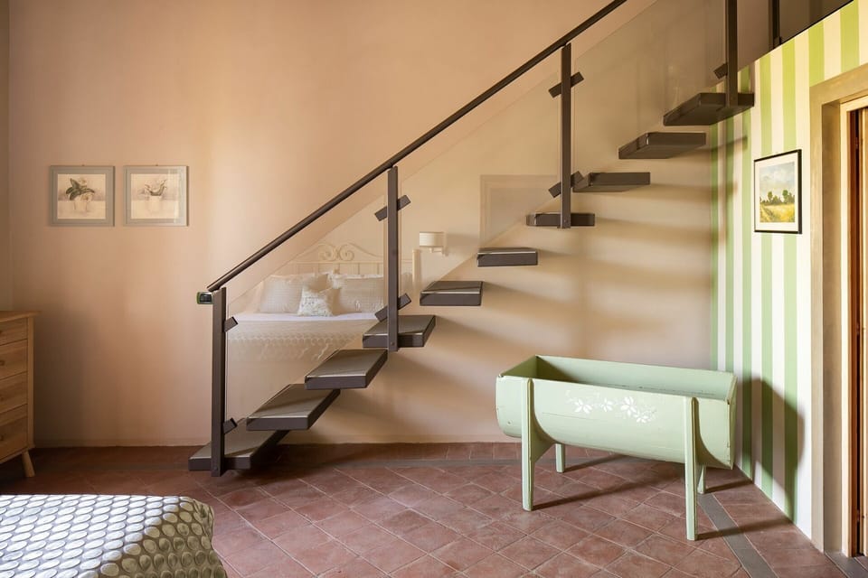 Building, Wood, Lighting, Stairs, Interior Design, Floor, Flooring, Comfort, Hardwood