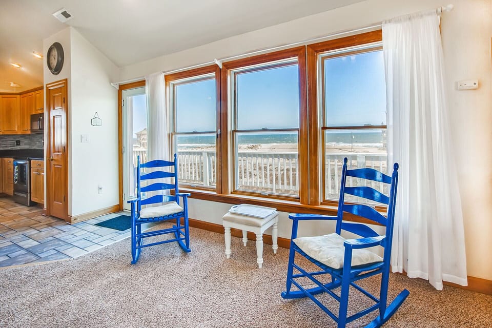 Surf-or-Sound-Realty-469-Rodanthe-Fantasea-Great-Room-View