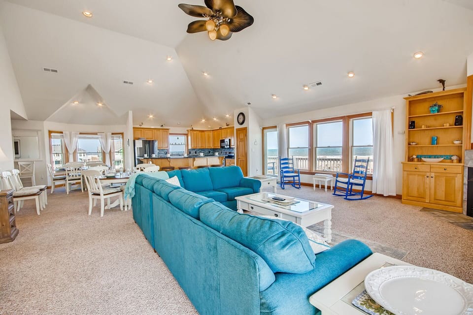 Surf-or-Sound-Realty-469-Rodanthe-Fantasea-Great-Room-3