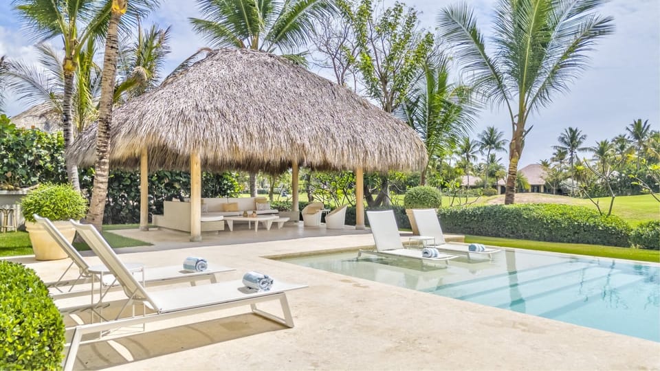 Villa 3 Palmeras -Magnificent and stylish Villa (4295)