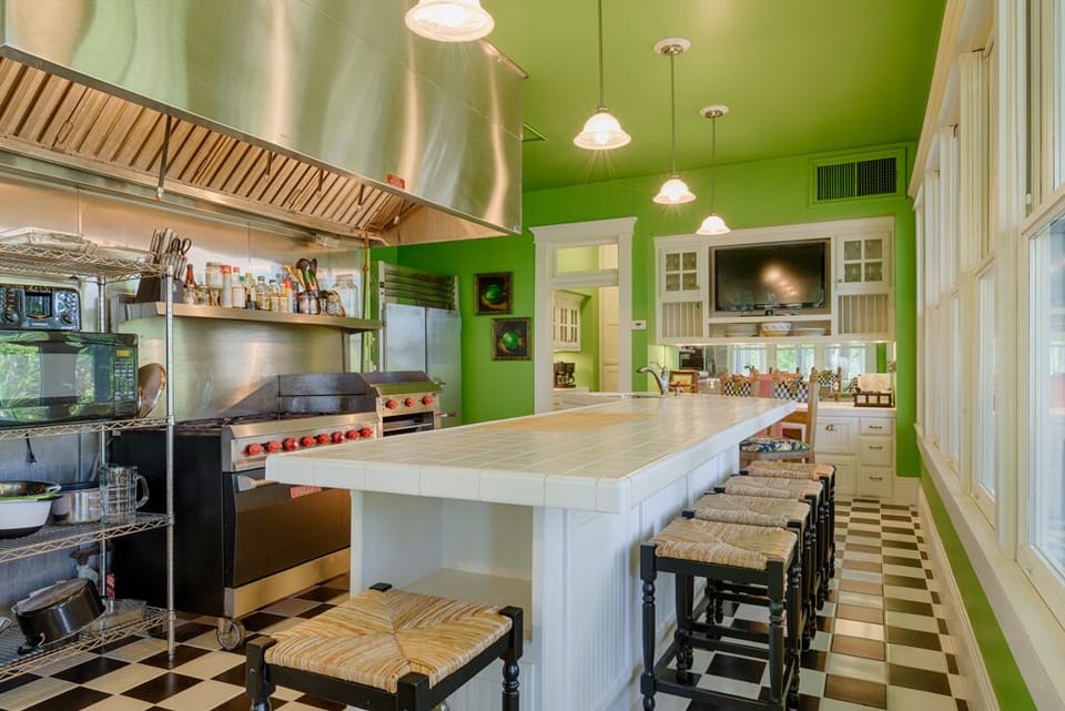 Historical house kitchen 