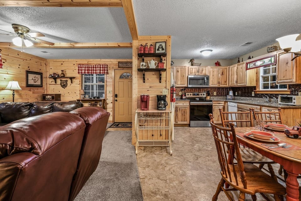 Indoors, Furniture, Living Room, Hardwood, Home Decor
