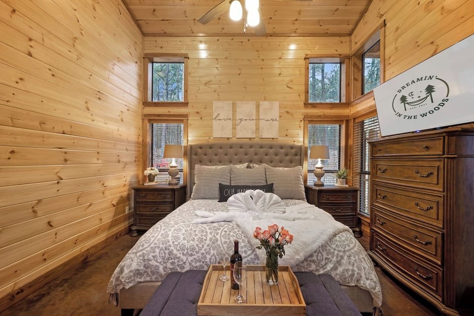 The master bedroom is inviting for every guest to sleep comfortably.
