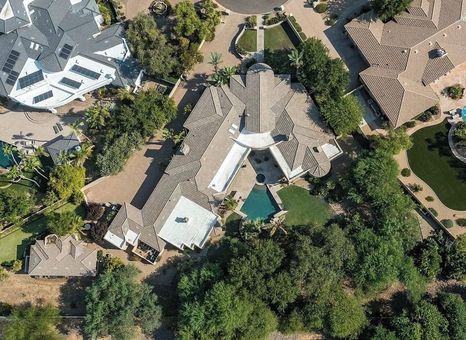 Overview of property