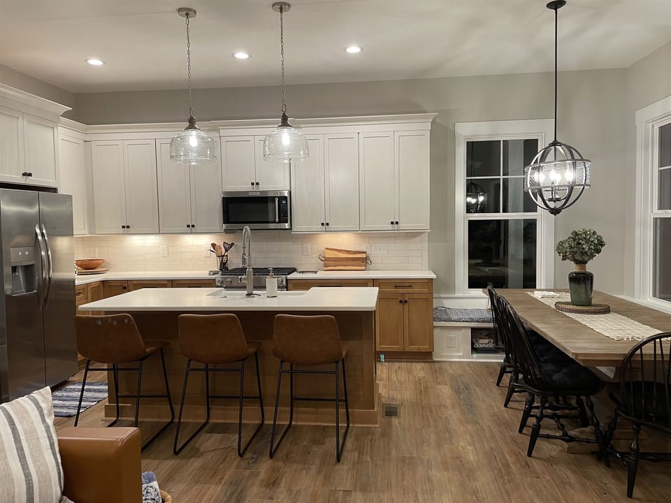 This room can accommodate all 14 guests!  - Hosted by CalaTortugaOnLakeGaston