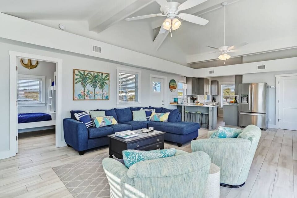 Living Room w/Ocean View - Queen Pullout Sofa