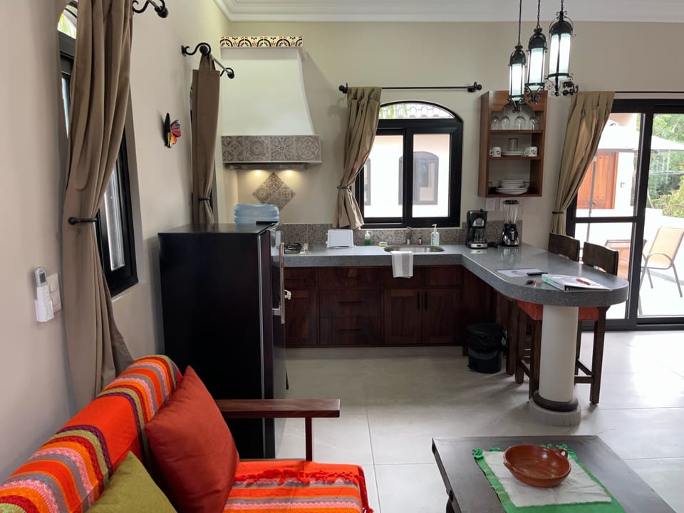 Fully equipped kitchen