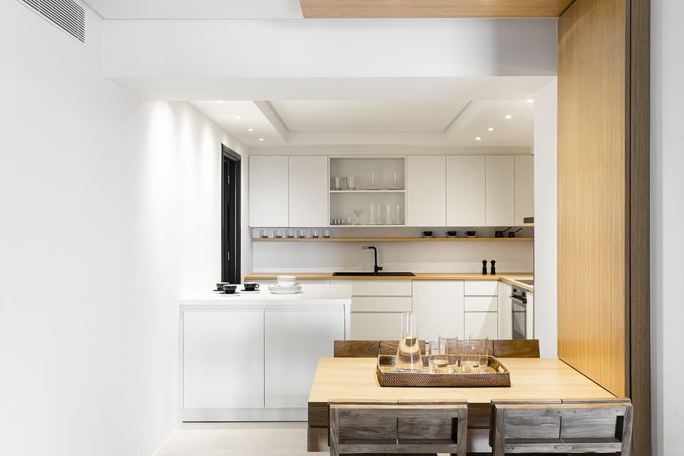 Main kitchen (1st floor)