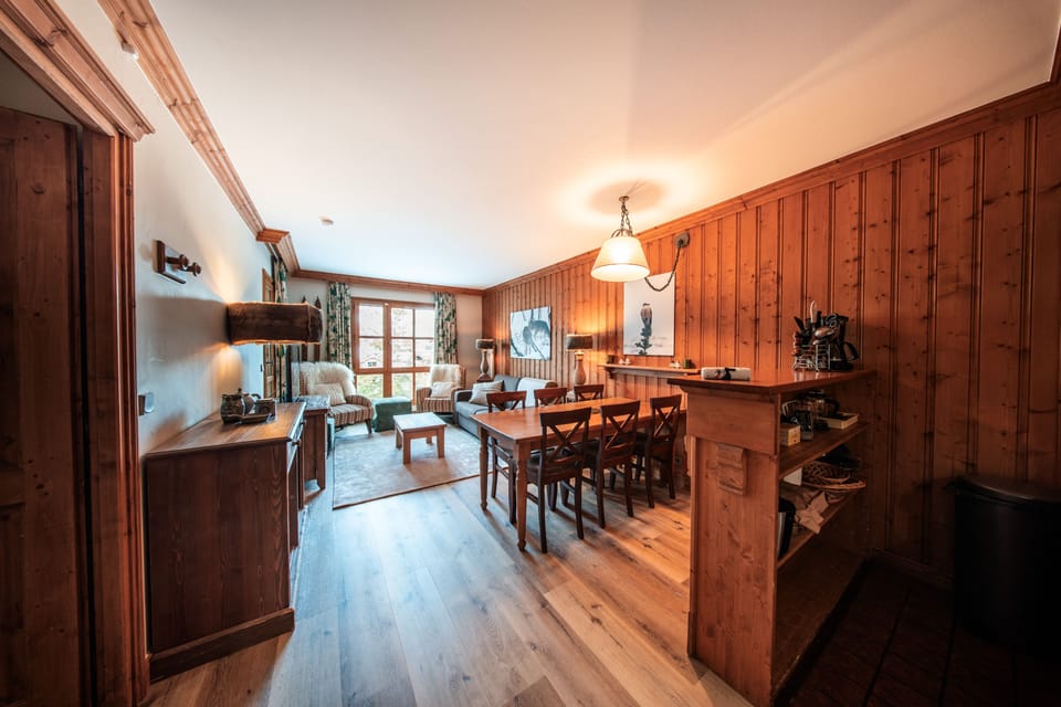 Dining Room/Living Room