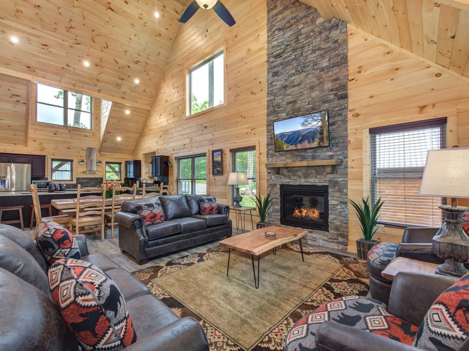 Spacious and Welcoming Layout