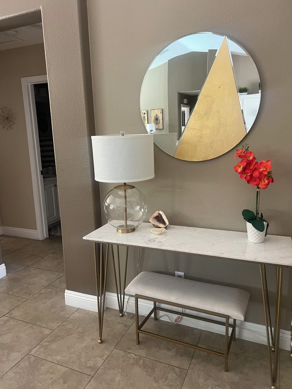 Entry way