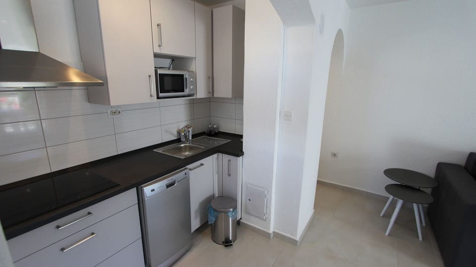 Kitchen and living room