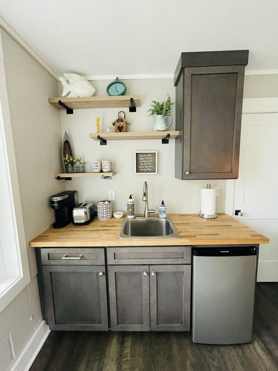 Kitchenette 