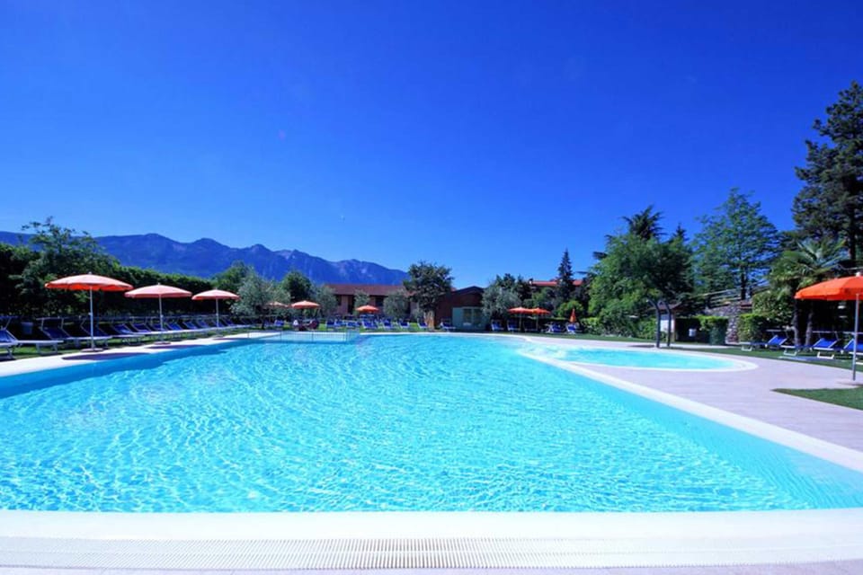 Shared pool