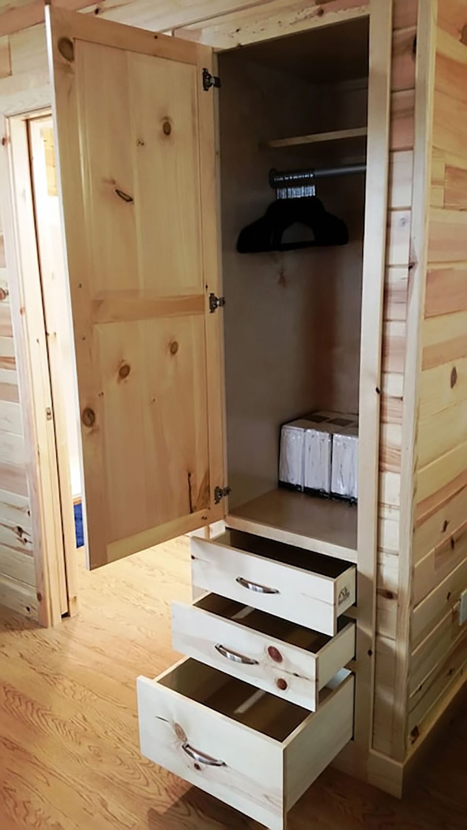 The BR-BA suites have built-in dresser drawers in their vacation-size closets.