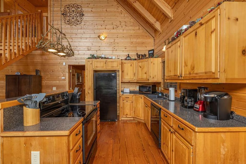 Enjoy preparing meals in our modern, well-stocked kitchen.
