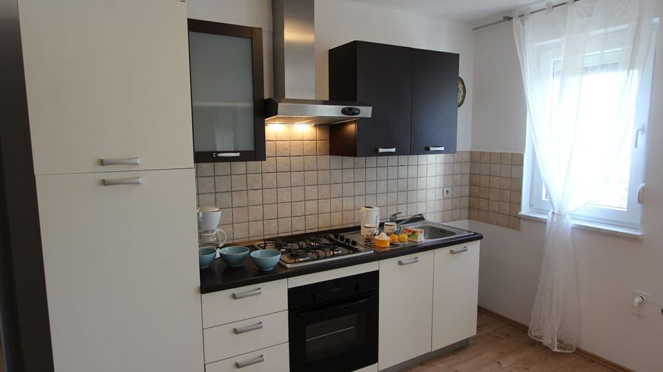 Kitchen and living room