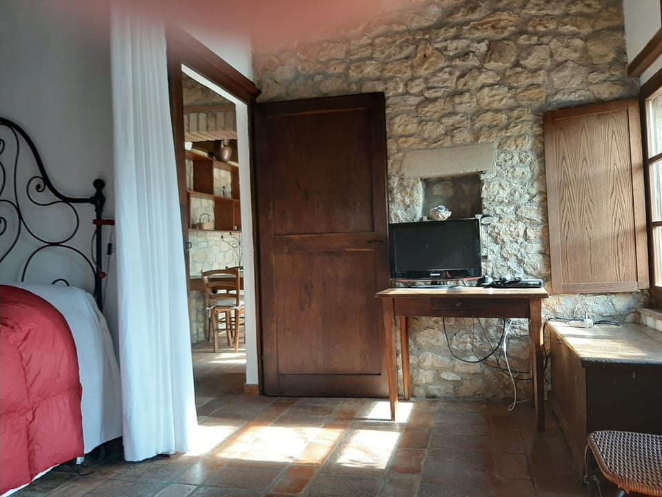 Olivo's bedroom