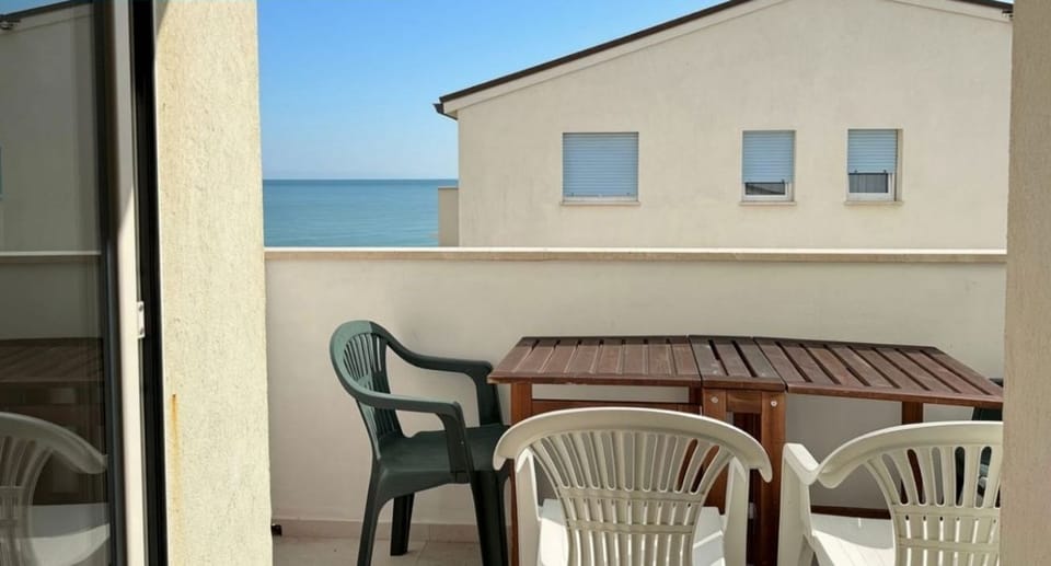 RS307 - Marcelli, new beachfront bilo with private beach Apartment in Marcelli