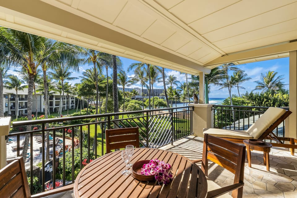 Ocean and beach view lanai!