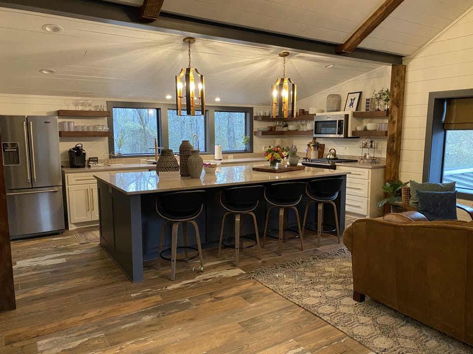 Large island serves at dining area seats 4 comfortably