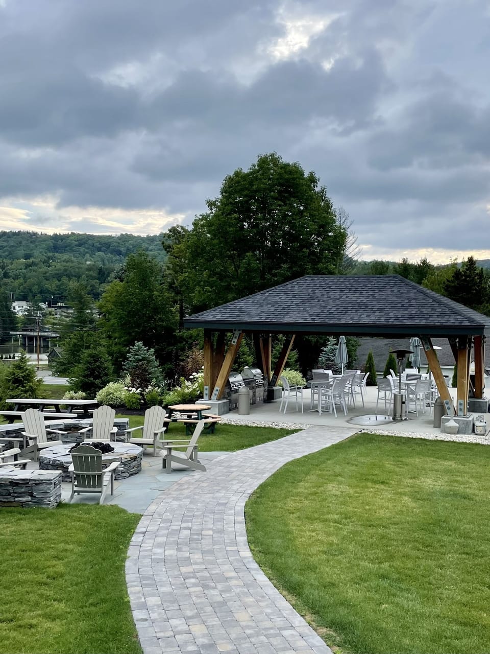 Grill and fire pit area is gorgeous