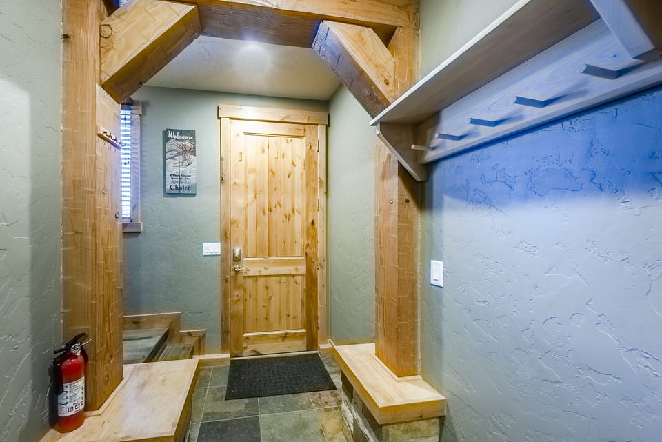 Entry/mud room - Entry way with access to the driveway as well as the garage.