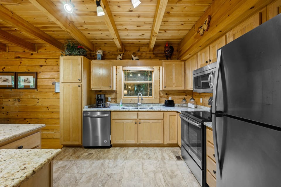 Large Space for Preparing Meals