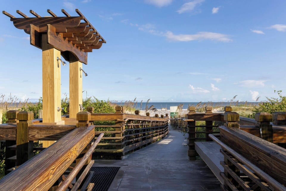 Short Path to the Beach