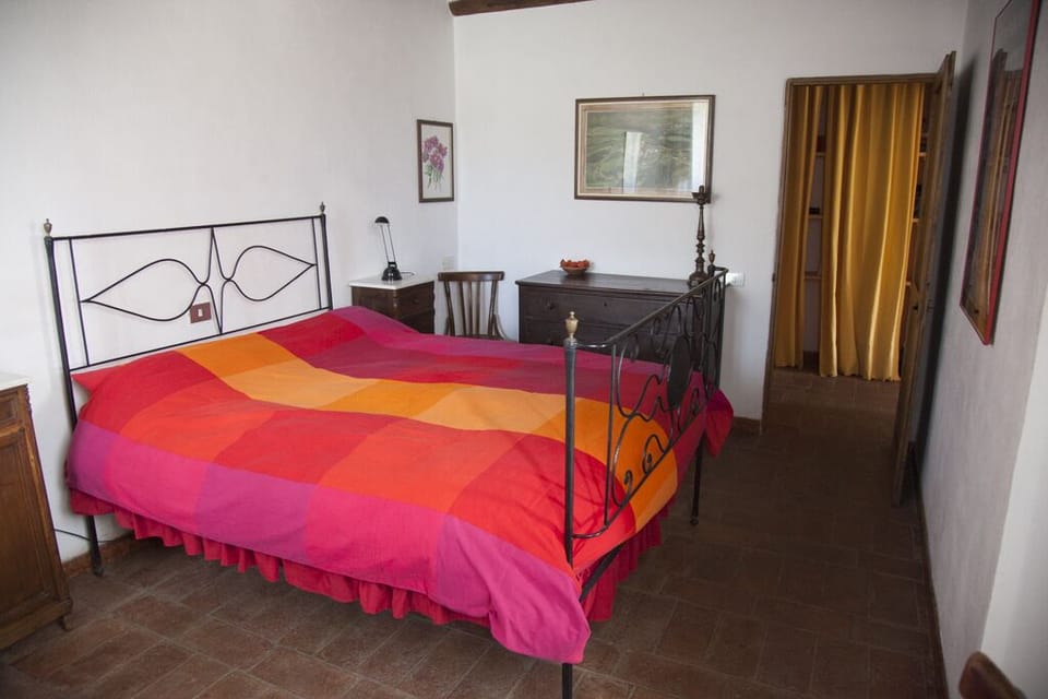 Pergola's bedroom