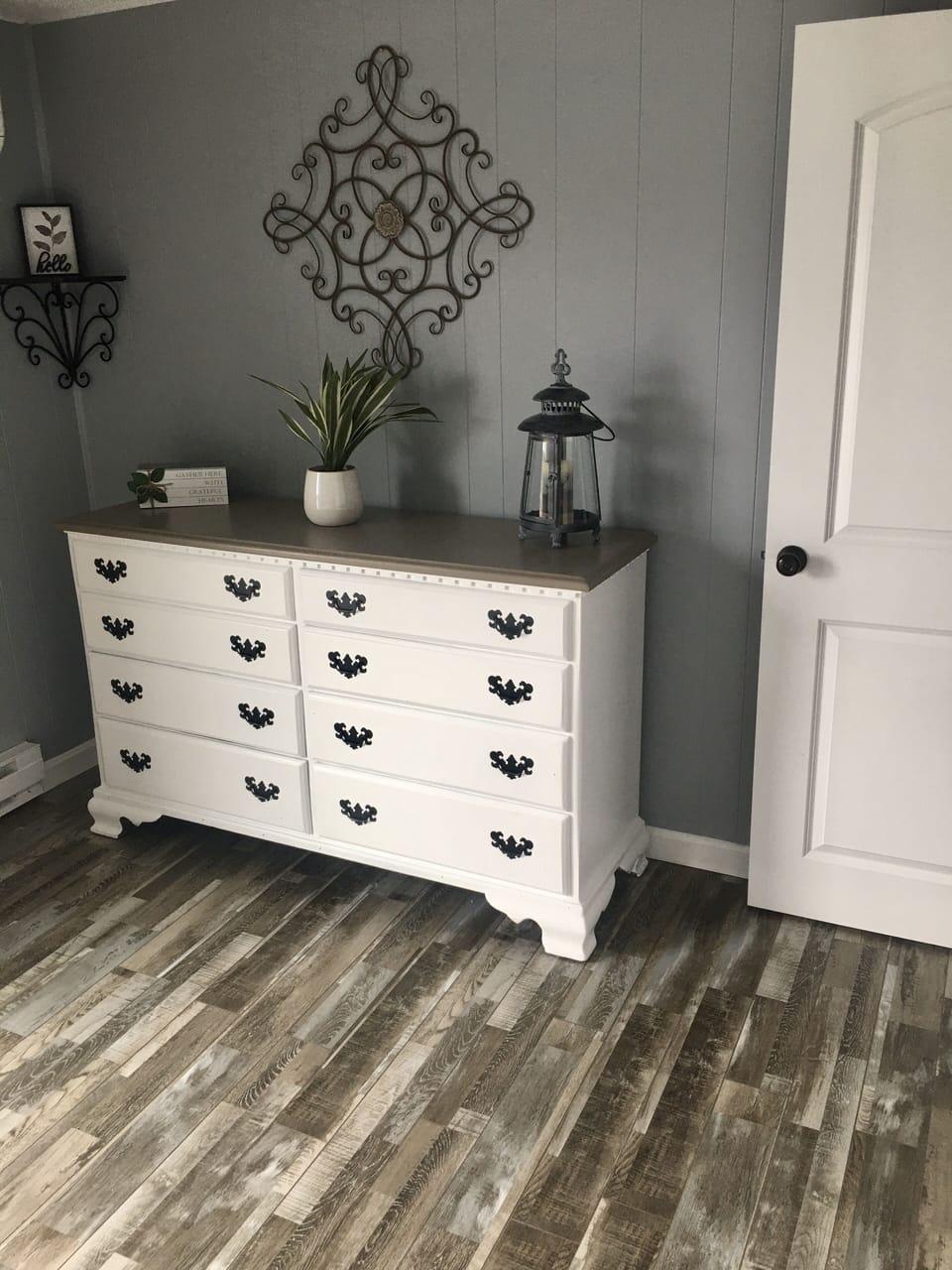 2nd lakeview bedroom with large slider