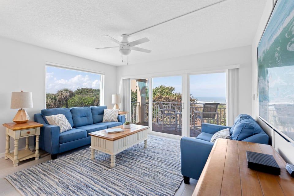 Step from the comfort of the living room straight onto the balcony,