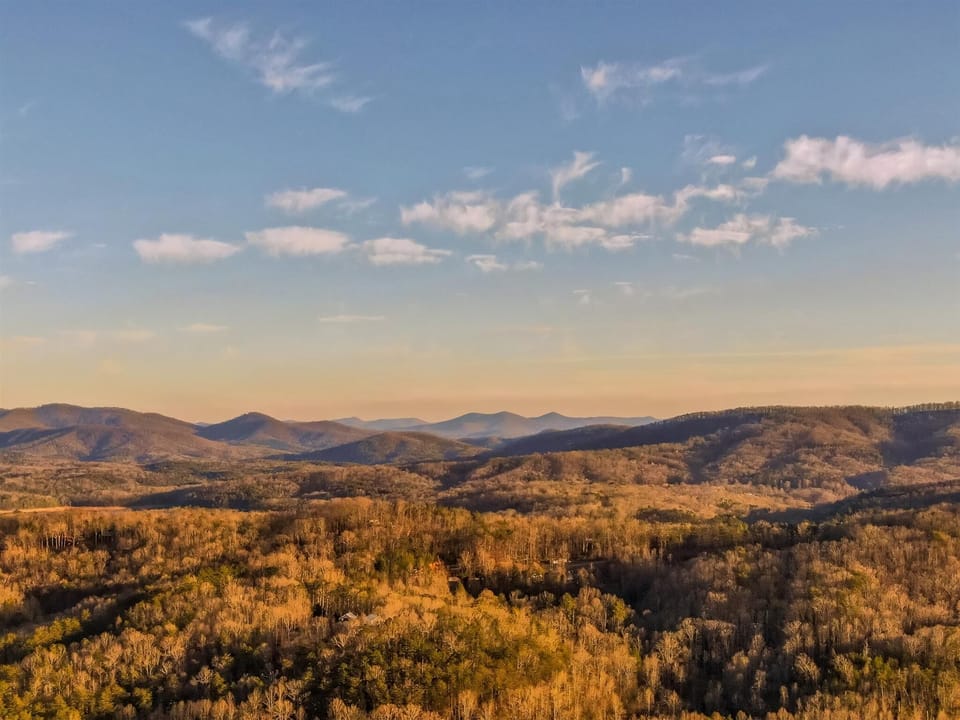 Aska Adventure Area- 5 Mins From Downtown Blue Ridge